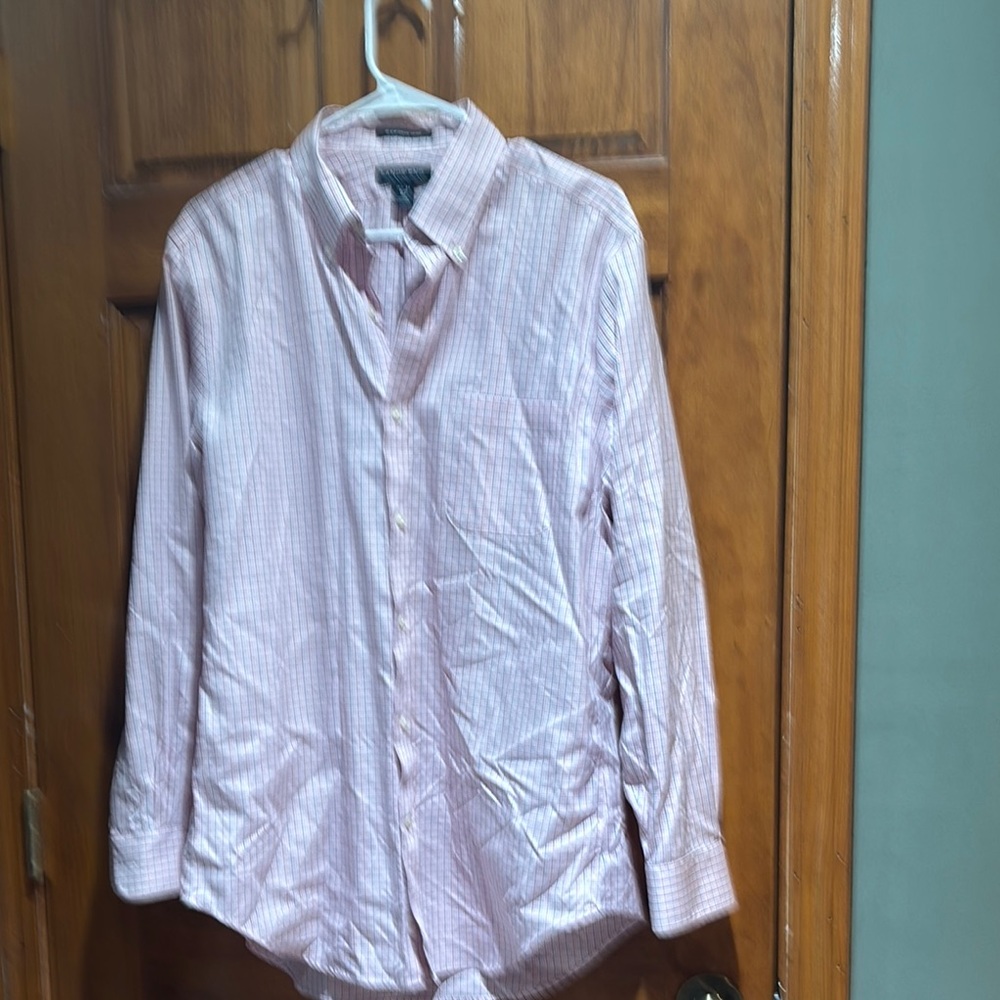 Lands' End Pink Casual Button Down Shirt❤️